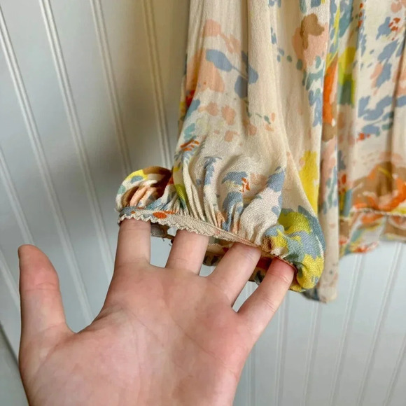 Sanctuary lightweight floral long sleeve blouse crochet lace front size small H7 - Picture 4 of 6